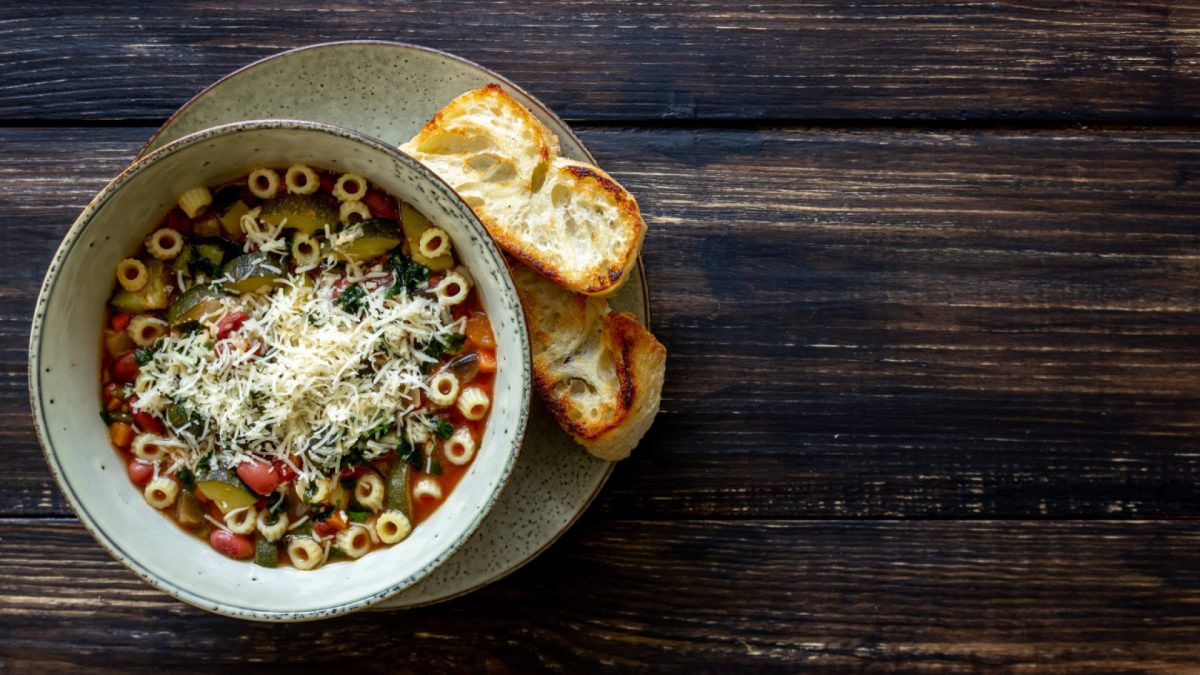 Voyage gourmand : comment préparer une soupe au pistou authentique ?