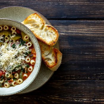 Voyage gourmand : comment préparer une soupe au pistou authentique ?